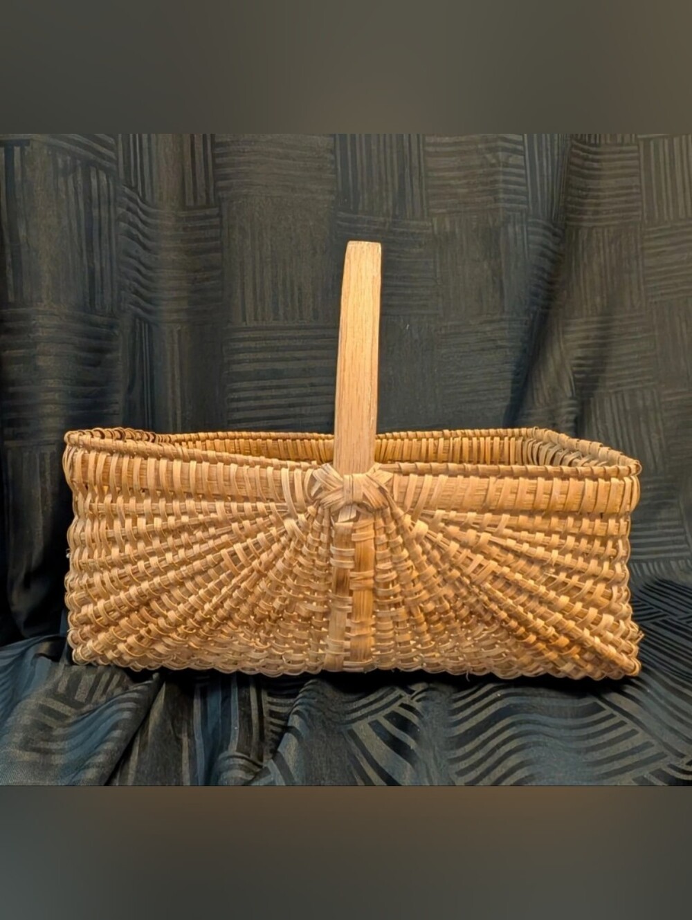 Vintage Oak Splint Basket, Rib Style Egg Basket